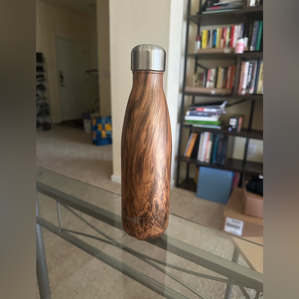 S'well Brown Wood Pattern Water Bottle with Silver Cap